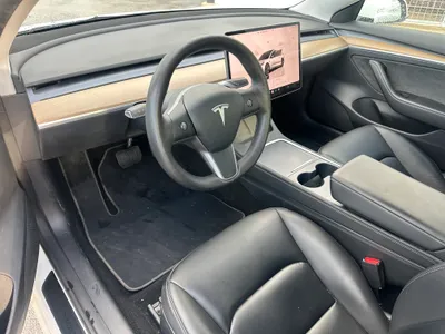 Tesla Model 3, letnik 2022 – sličica 8