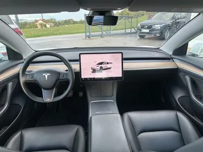 Tesla Model 3, letnik 2022 – sličica 5
